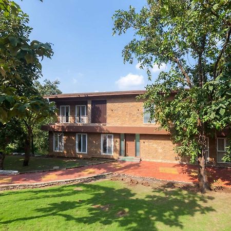 Eden Glade - Khopoli - Mountain-View Villa With Private Pool, Spacious Decks & Indoor Activities Eksteriør billede